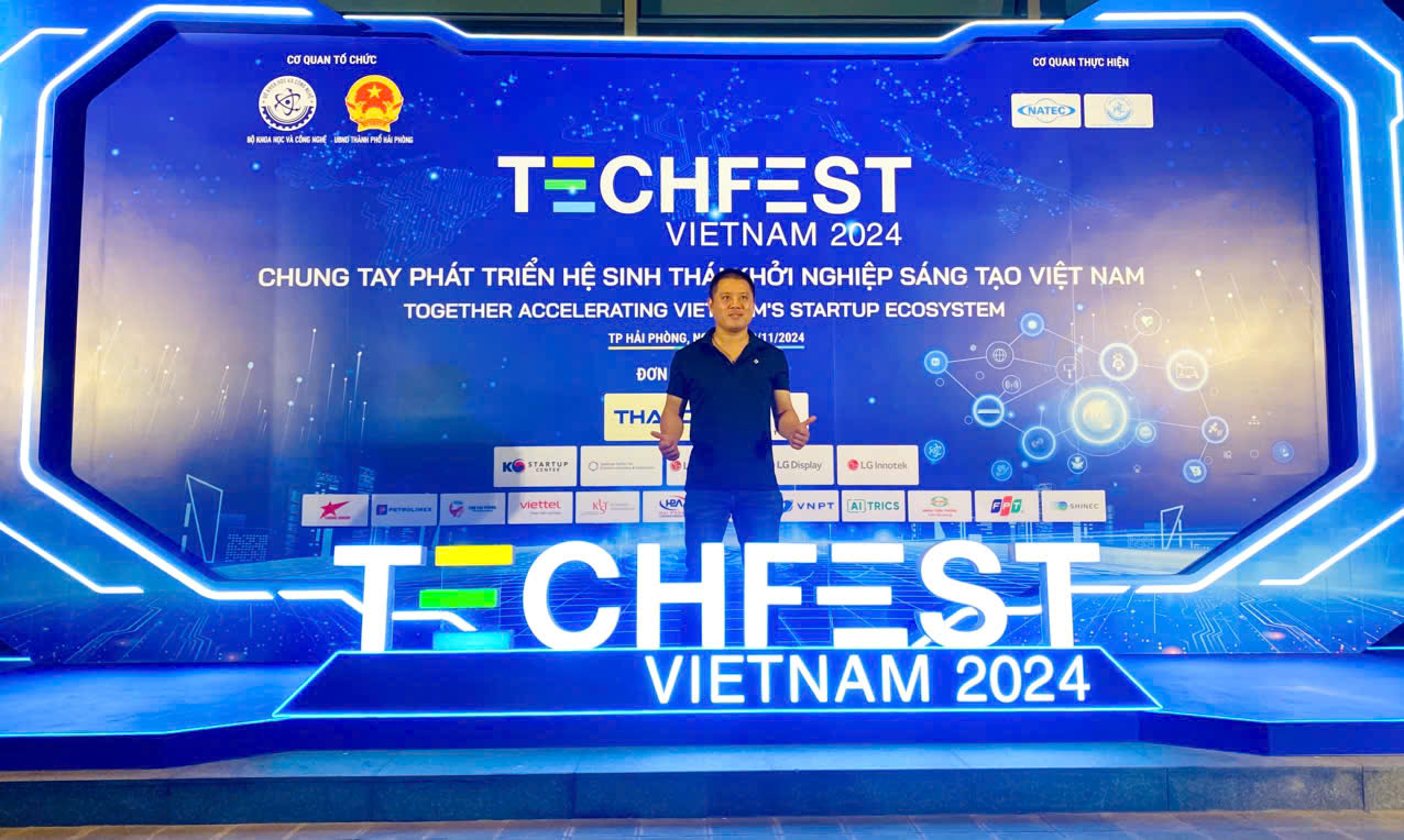xedienbanhang.com tại techfest 2024