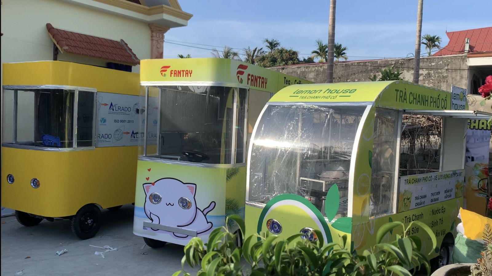sản phẩm xe ô tô điện bán hàng
